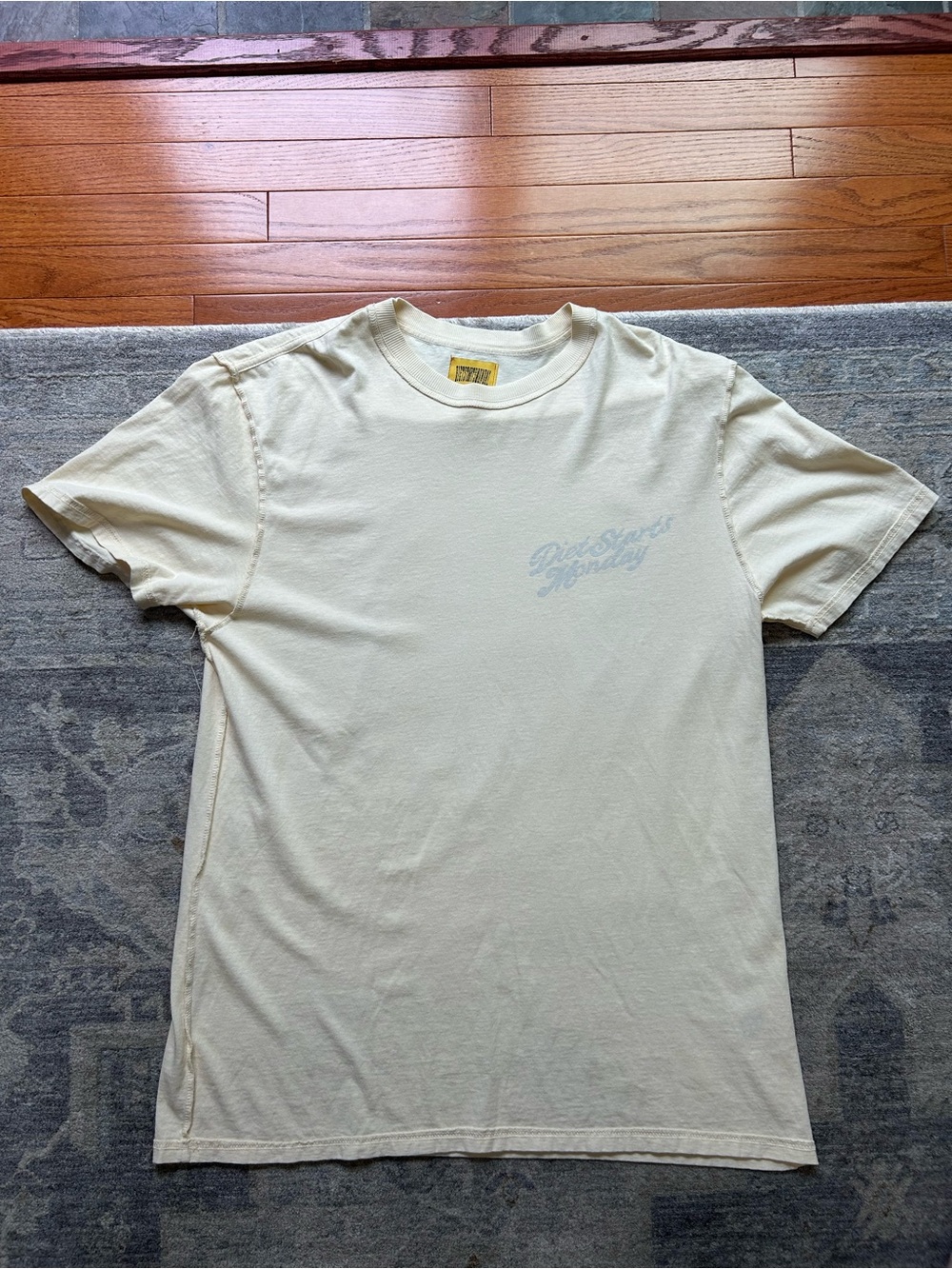 Men’s Diet Starts Monday DSM Graphic T-Shirt Size Large